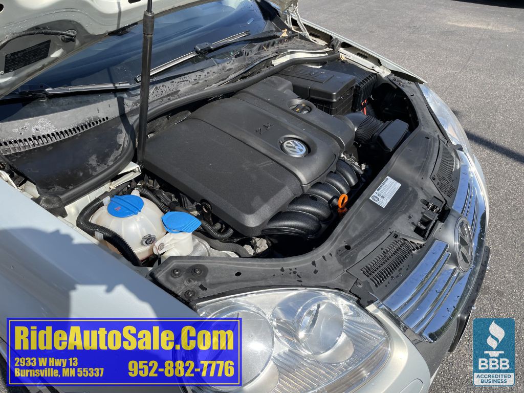 2010 Volkswagen Jetta Image 19