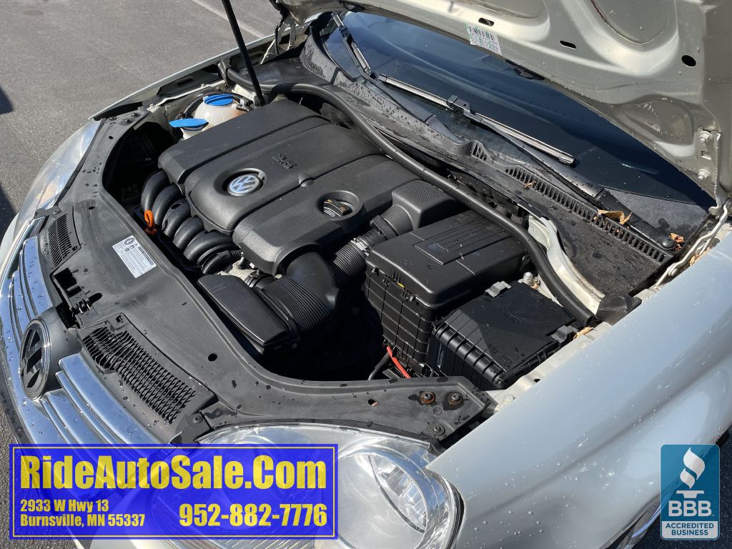 2010 Volkswagen Jetta Image 21