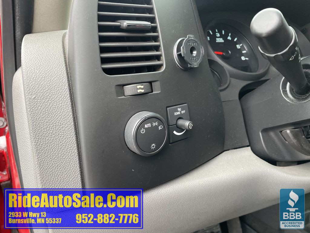 2012 Chevrolet Silverado 1500 Image 32