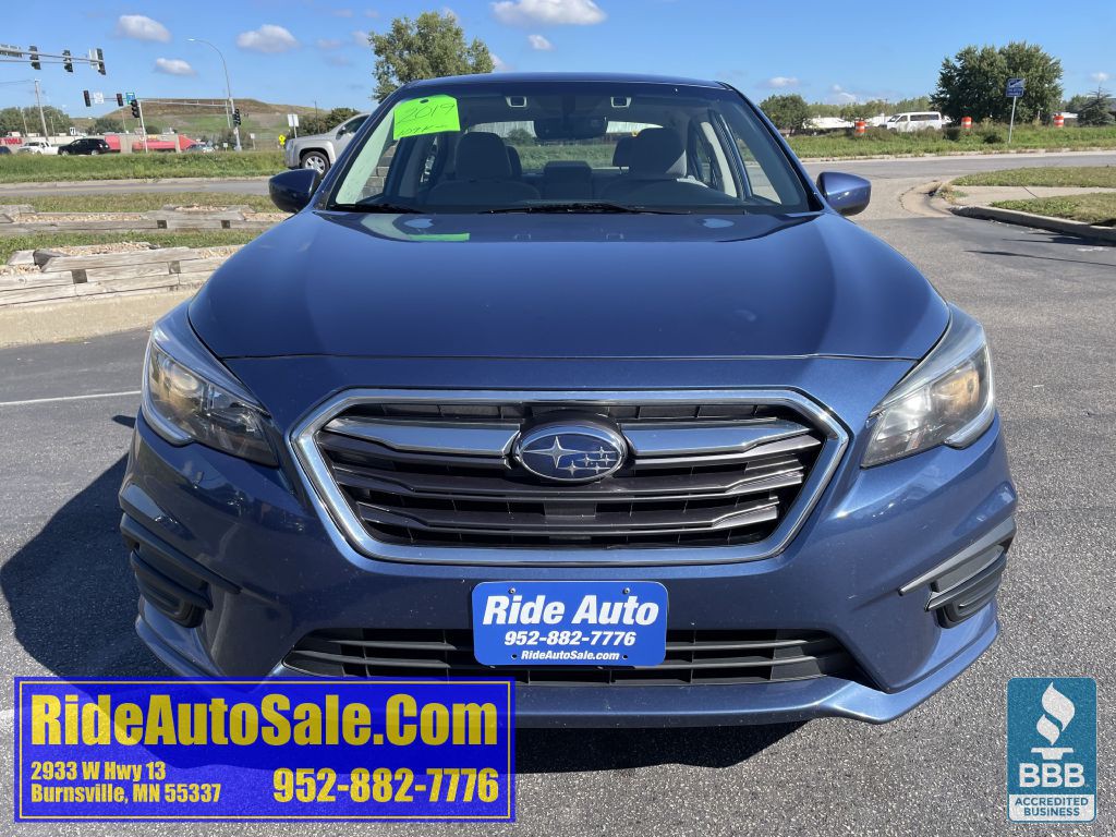 2019 Subaru Legacy Image 2