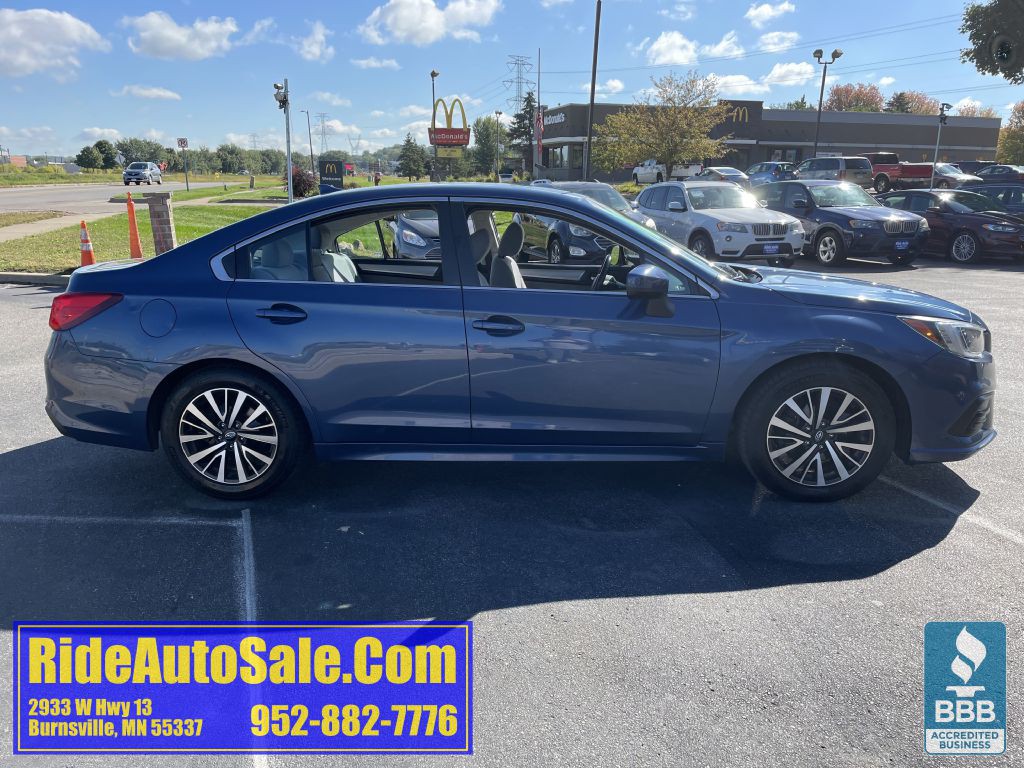 2019 Subaru Legacy Image 4