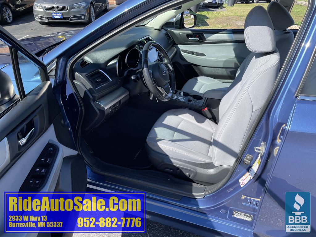 2019 Subaru Legacy Image 10