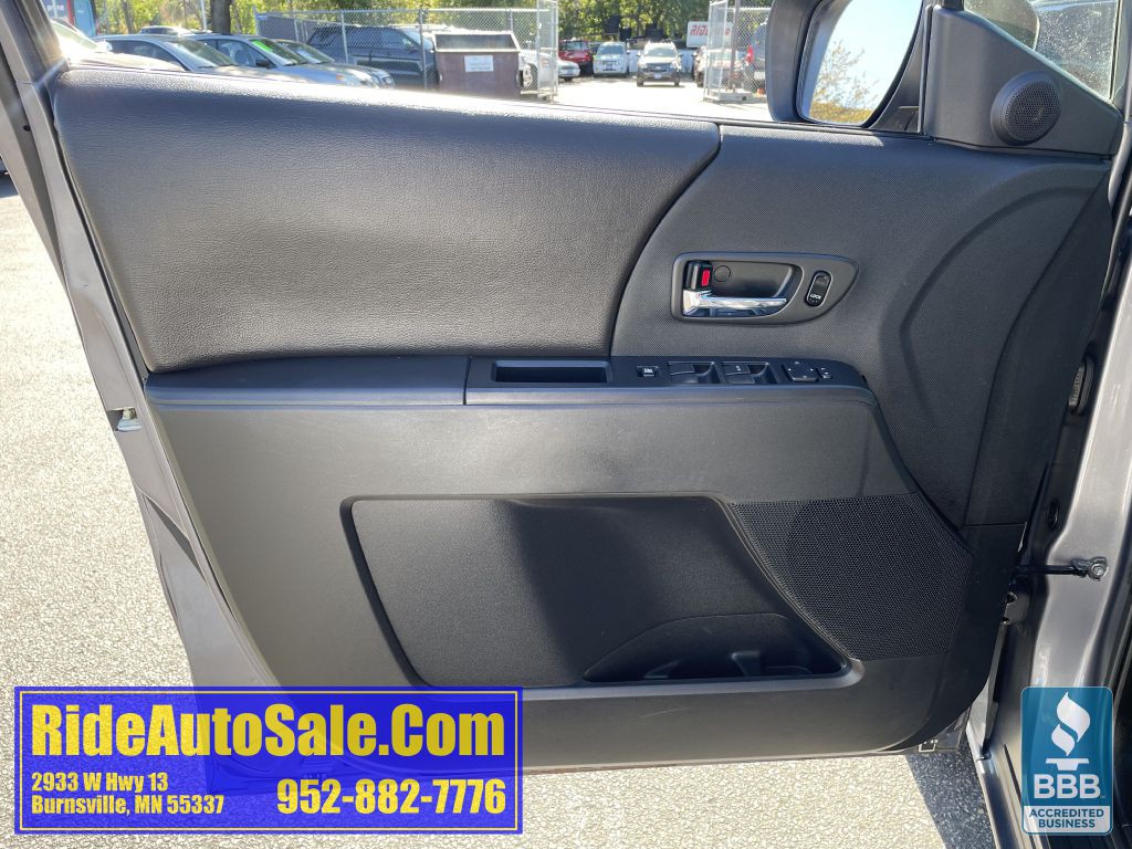 2010 Mazda Mazda5 Image 9
