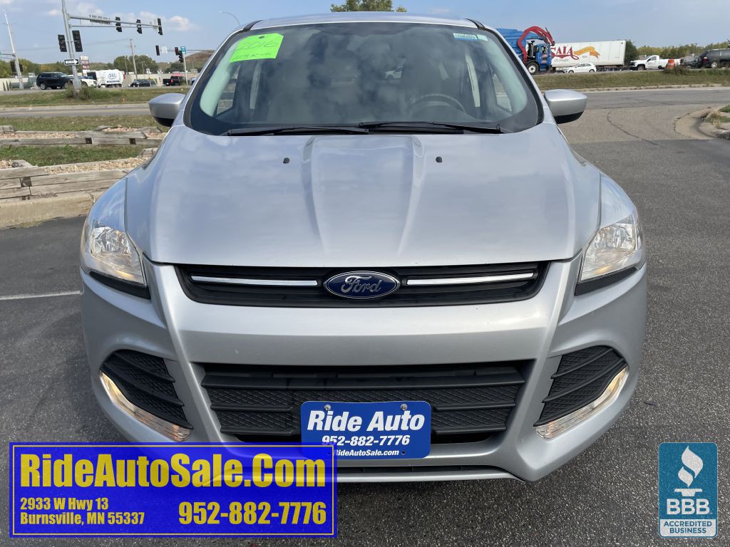 2016 Ford Escape Image 2