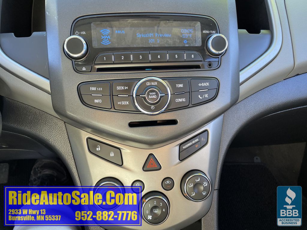 2012 Chevrolet Sonic Image 19