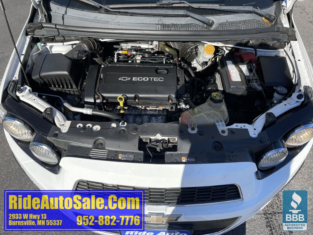2012 Chevrolet Sonic Image 22