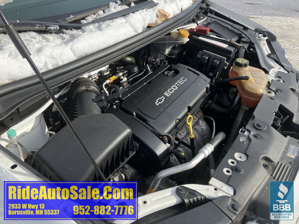 2012 Chevrolet Sonic Image 18