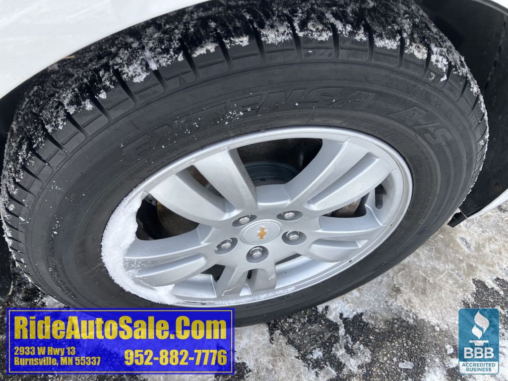 2012 Chevrolet Sonic Image 23