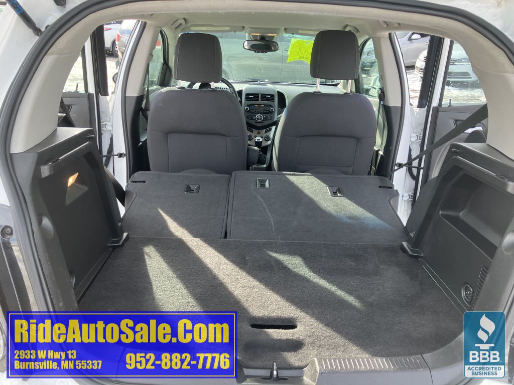 2012 Chevrolet Sonic Image 25