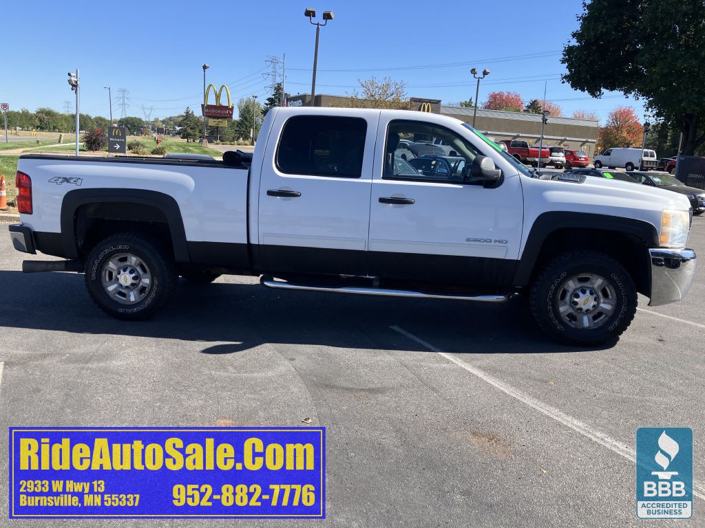 2010 Chevrolet Silverado 1500 Image 4
