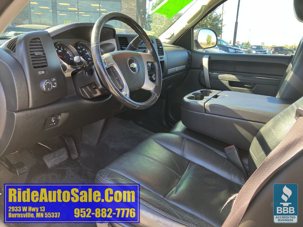 2010 Chevrolet Silverado 1500 Image 10