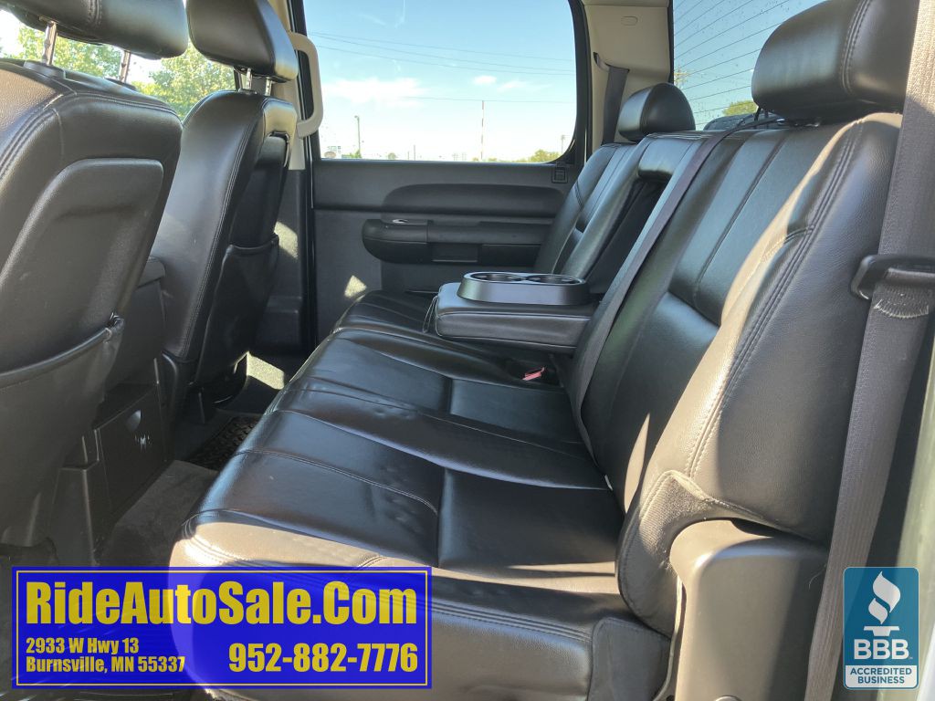2010 Chevrolet Silverado 1500 Image 12