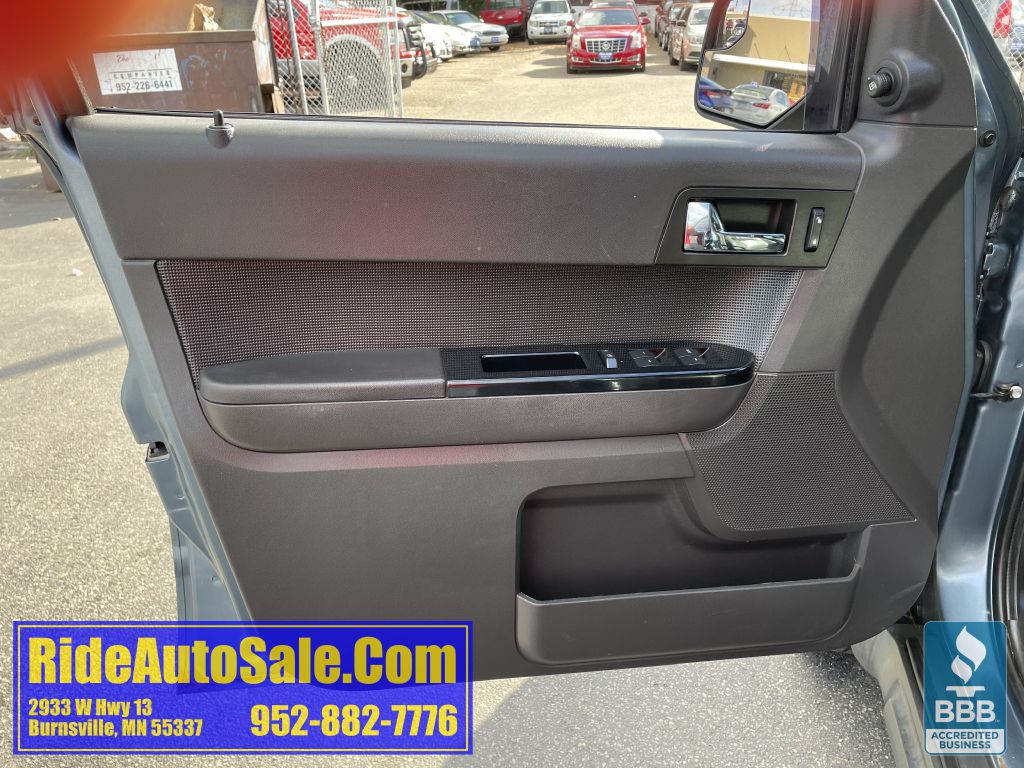 2012 Ford Escape Image 8