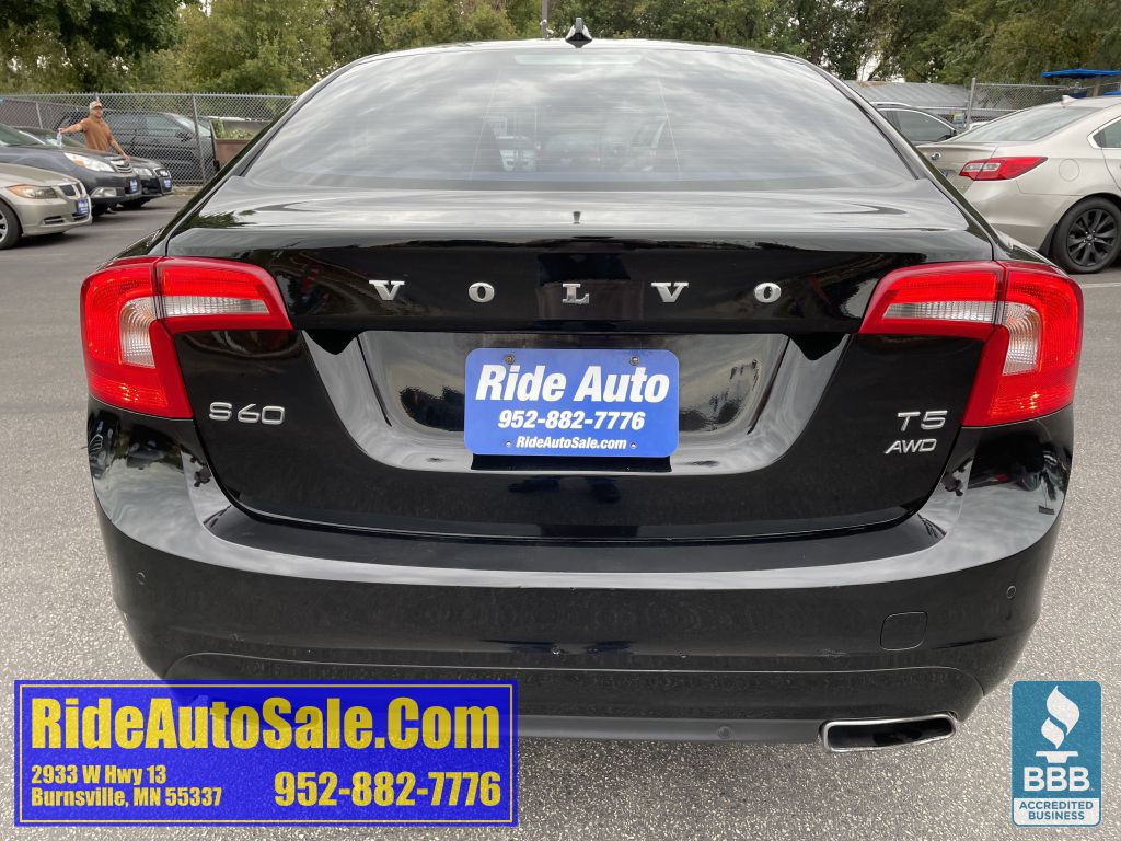 2015 Volvo S60 Image 5