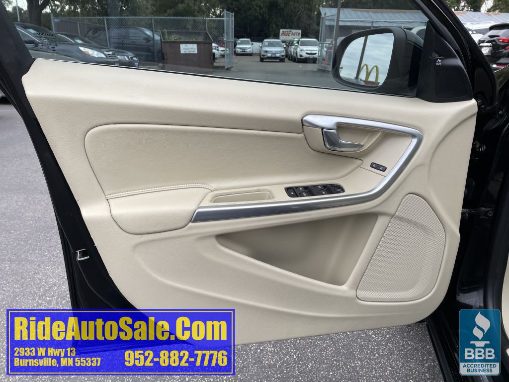 2015 Volvo S60 Image 8