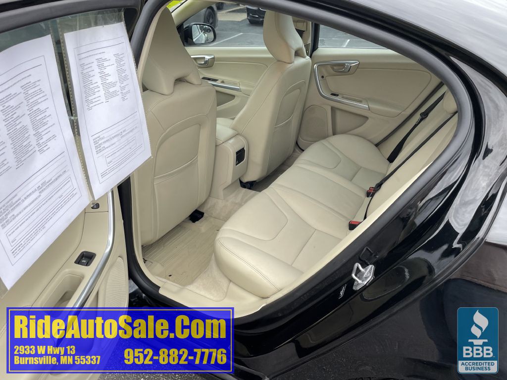 2015 Volvo S60 Image 11