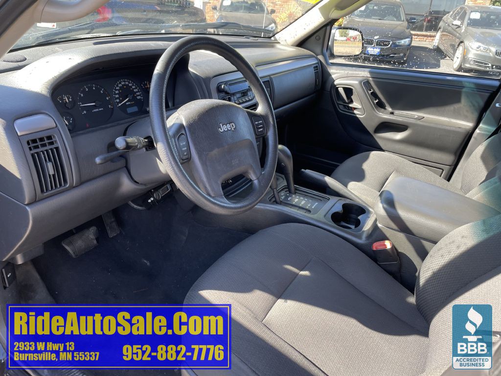 2004 Jeep Grand Cherokee Image 10