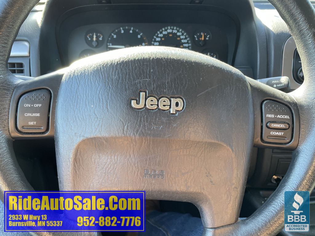 2004 Jeep Grand Cherokee Image 18