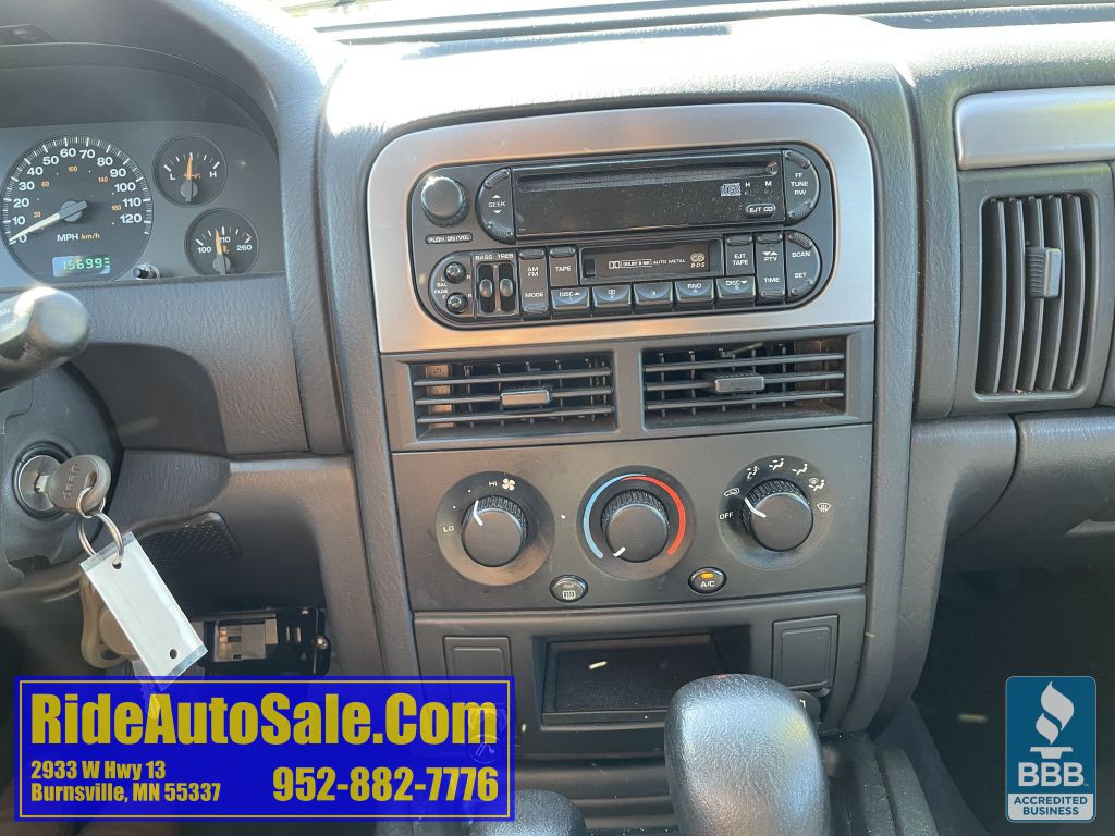 2004 Jeep Grand Cherokee Image 19