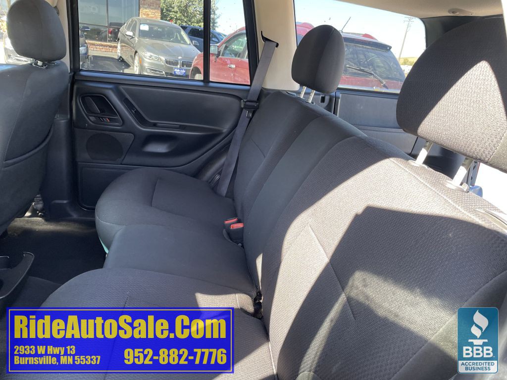 2004 Jeep Grand Cherokee Image 40