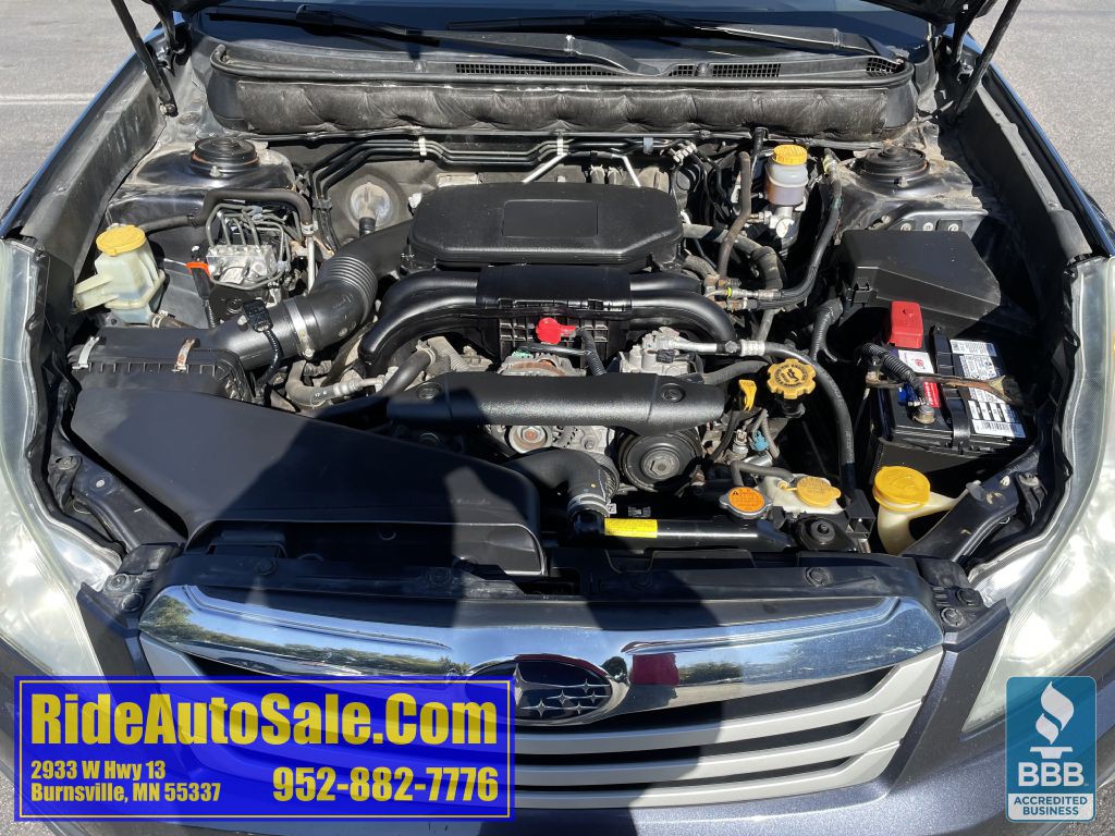 2010 Subaru Outback Image 20