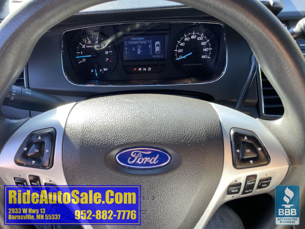 2015 Ford Taurus Image 18