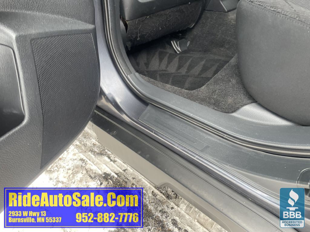 2011 Subaru Outback Image 31