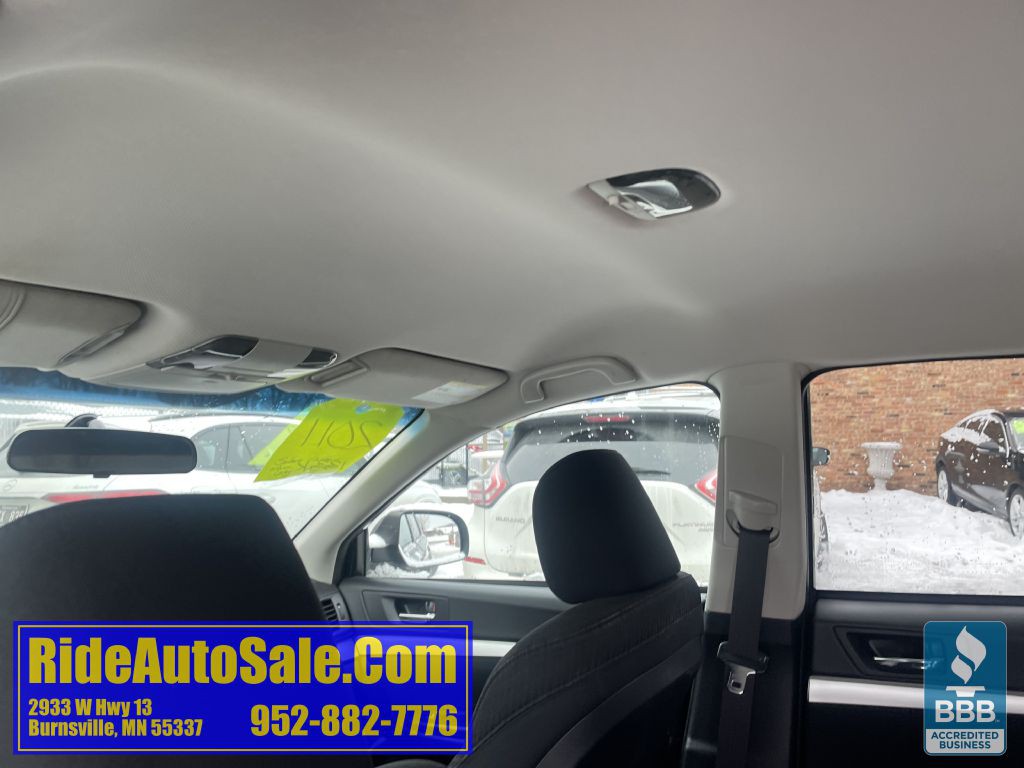 2011 Subaru Outback Image 34