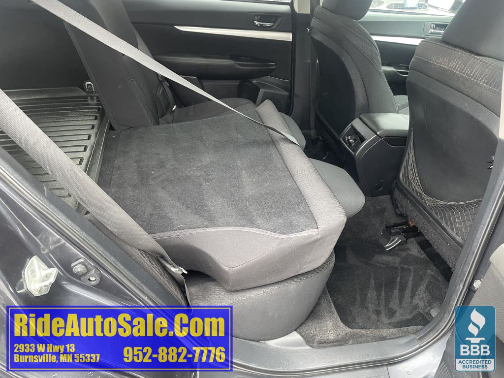 2011 Subaru Outback Image 41