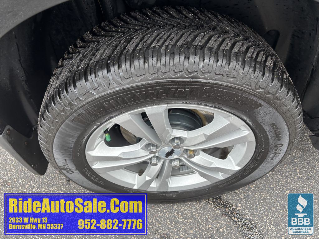 2012 Chevrolet Equinox Image 24
