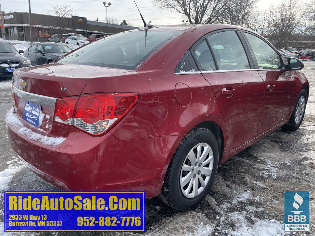 2011 Chevrolet Cruze Image 5