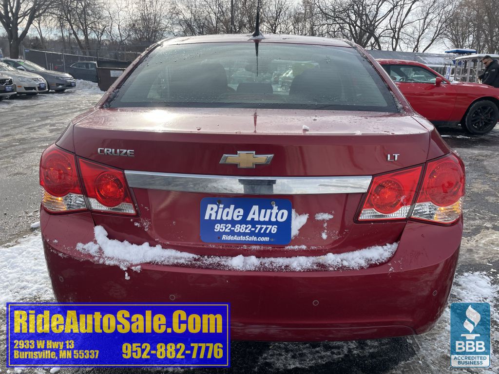 2011 Chevrolet Cruze Image 6