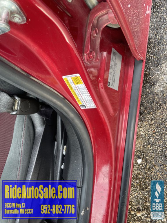 2011 Chevrolet Cruze Image 24