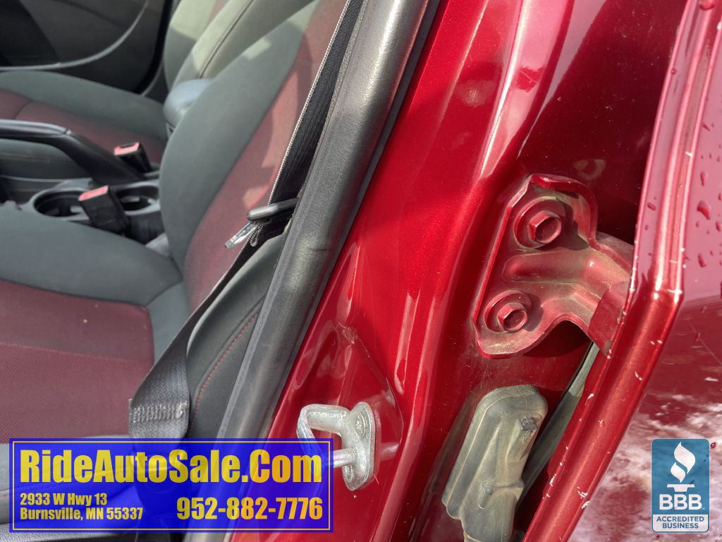 2011 Chevrolet Cruze Image 25