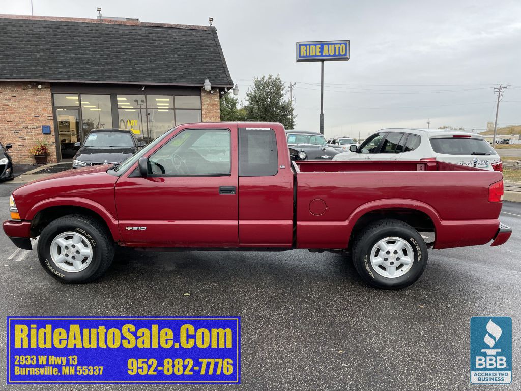 2003 Chevrolet S10 Image 7