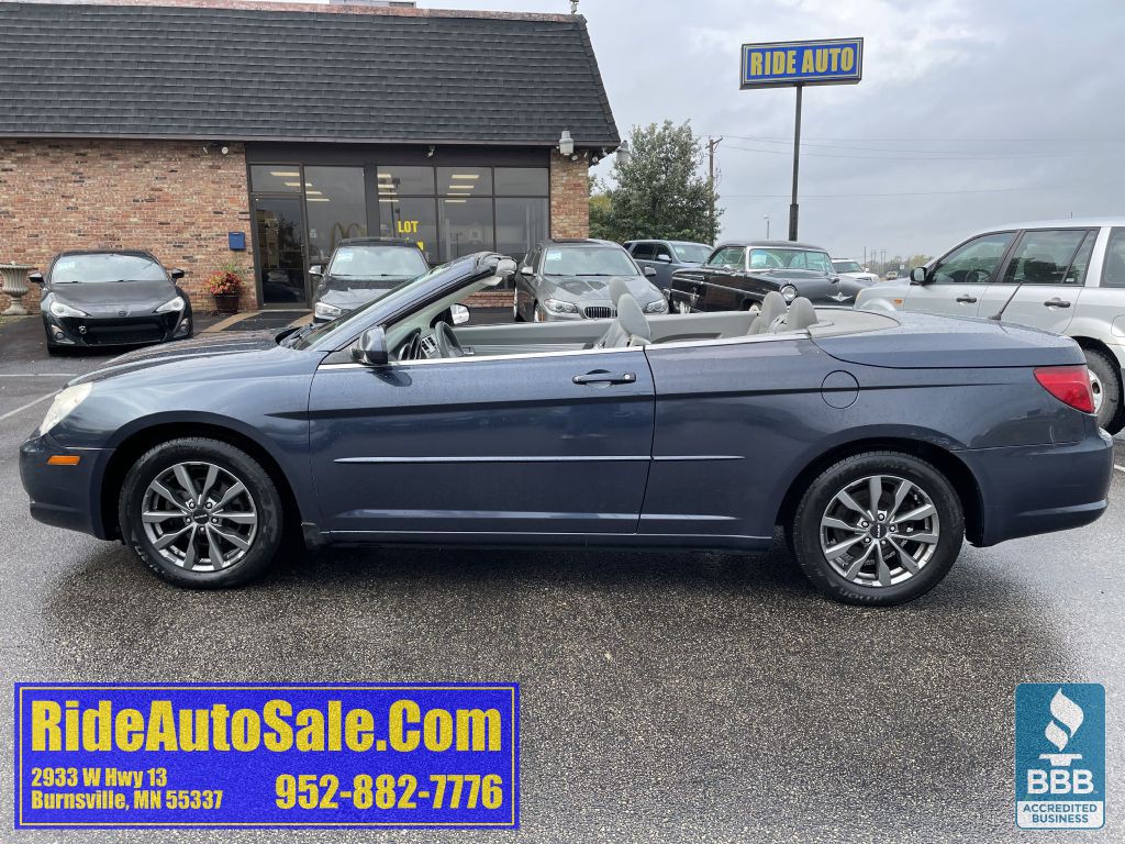 2008 Chrysler Sebring Image 8