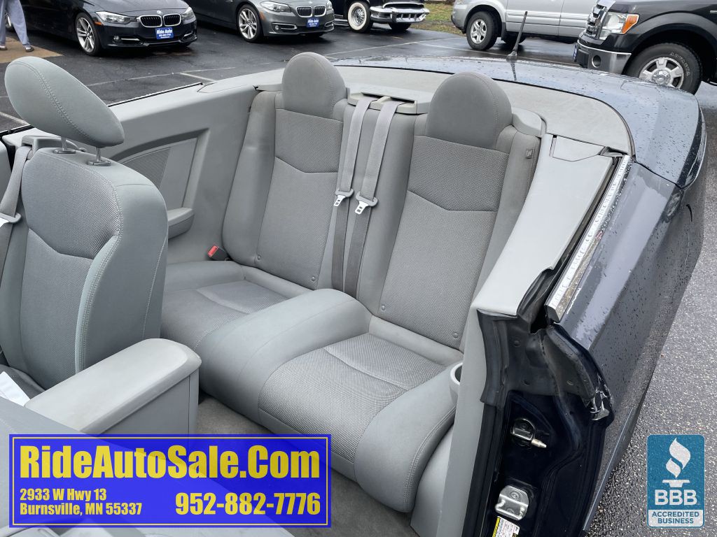 2008 Chrysler Sebring Image 11