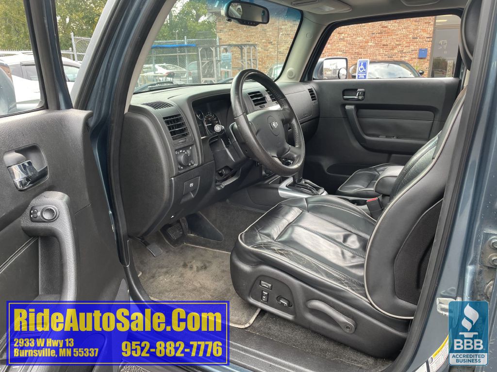 2006 HUMMER H3 Image 10