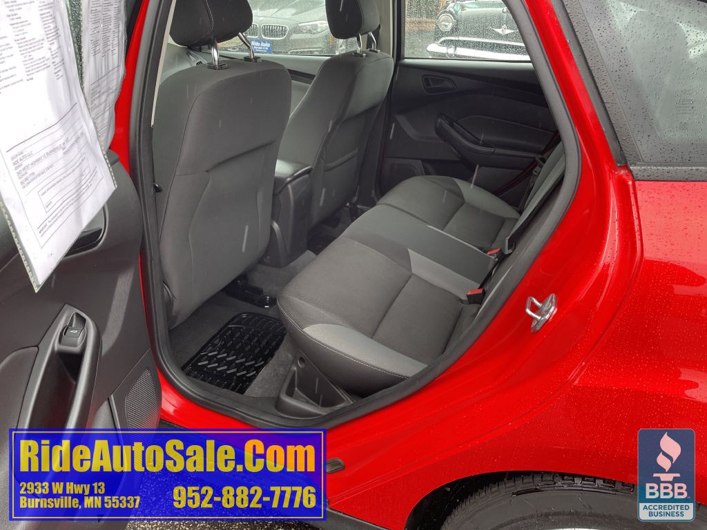 2012 Ford Focus Image 12