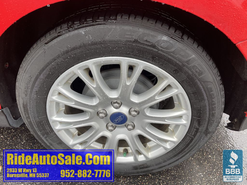 2012 Ford Focus Image 23