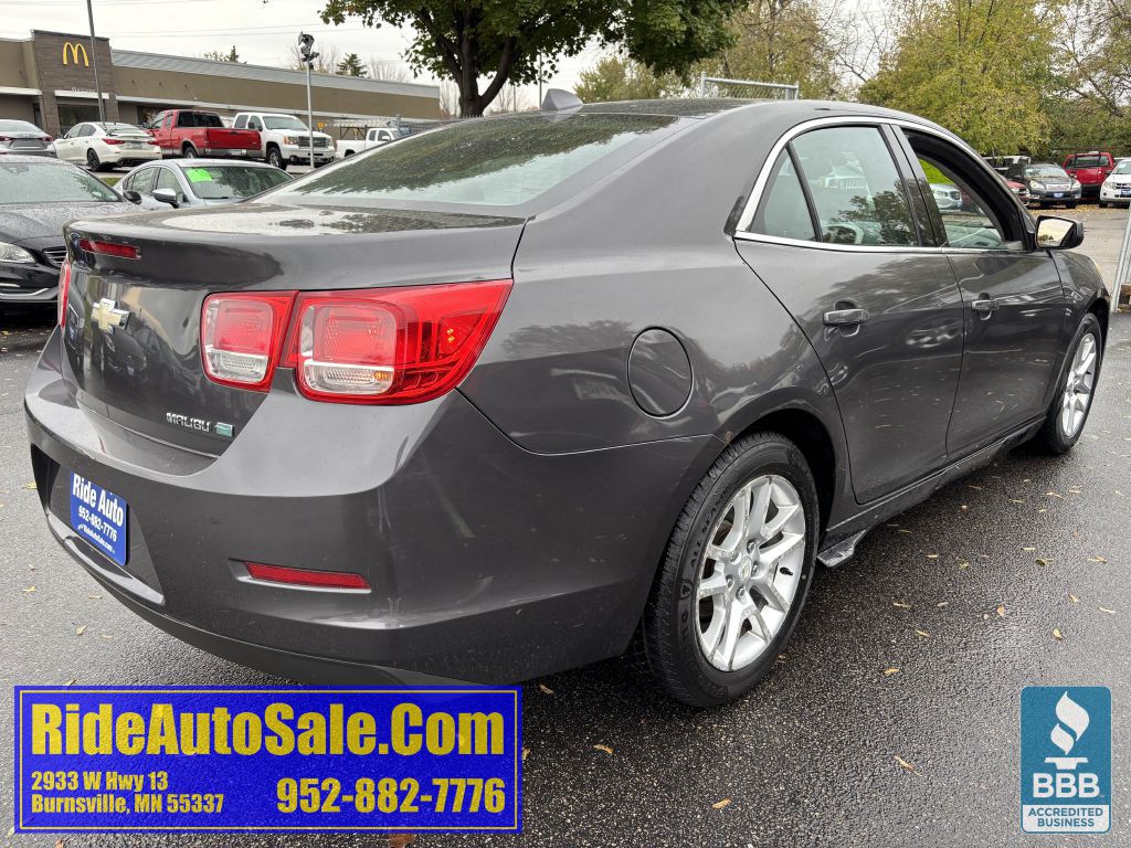 2013 Chevrolet Malibu Image 5