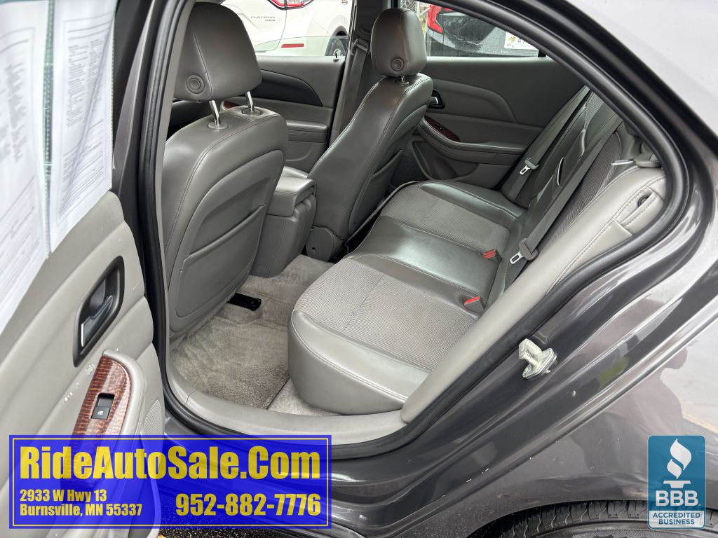 2013 Chevrolet Malibu Image 12