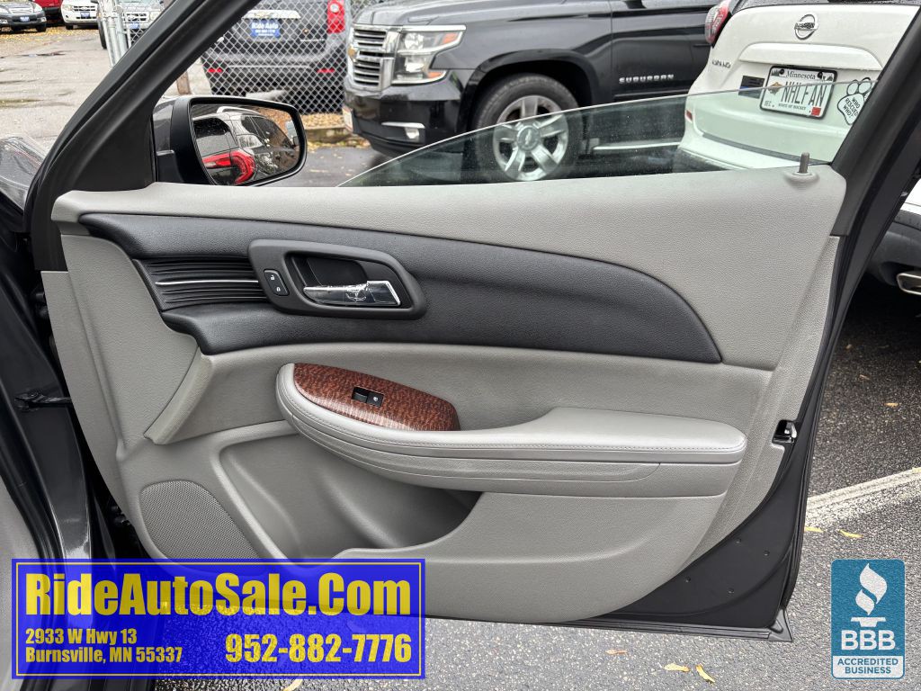 2013 Chevrolet Malibu Image 13