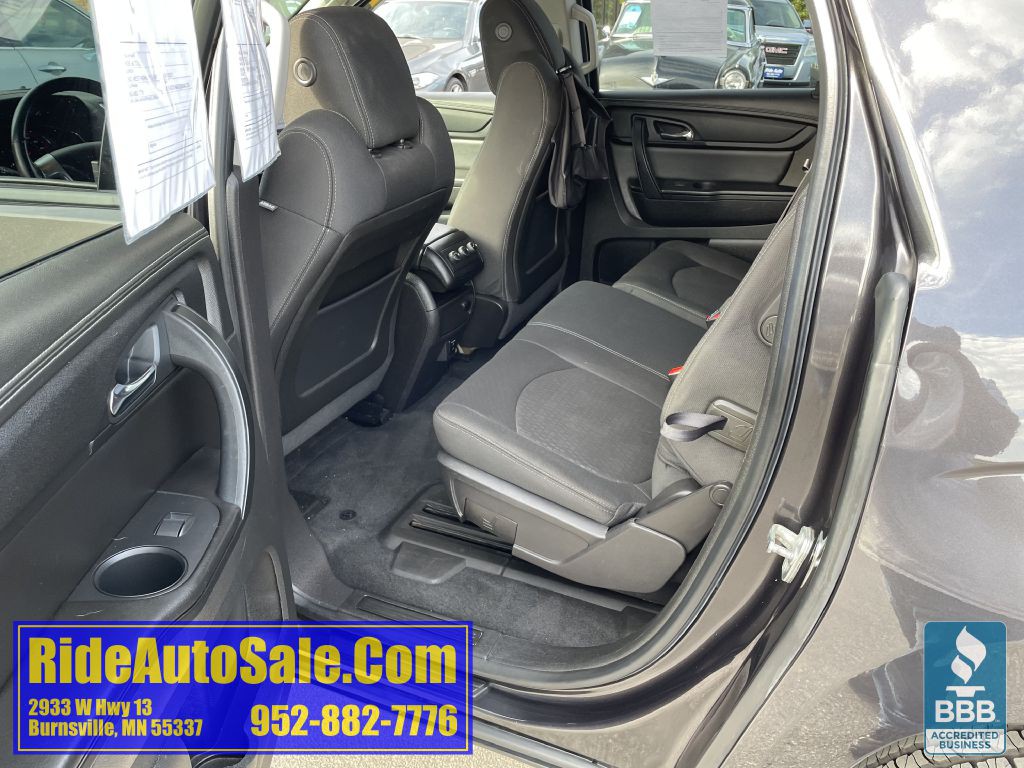 2015 GMC Acadia Image 12