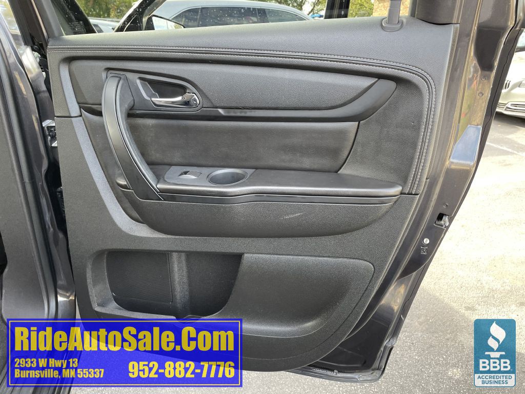 2015 GMC Acadia Image 16
