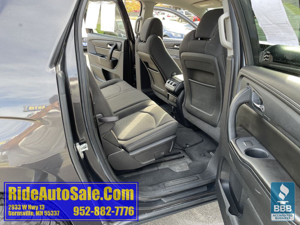 2015 GMC Acadia Image 17