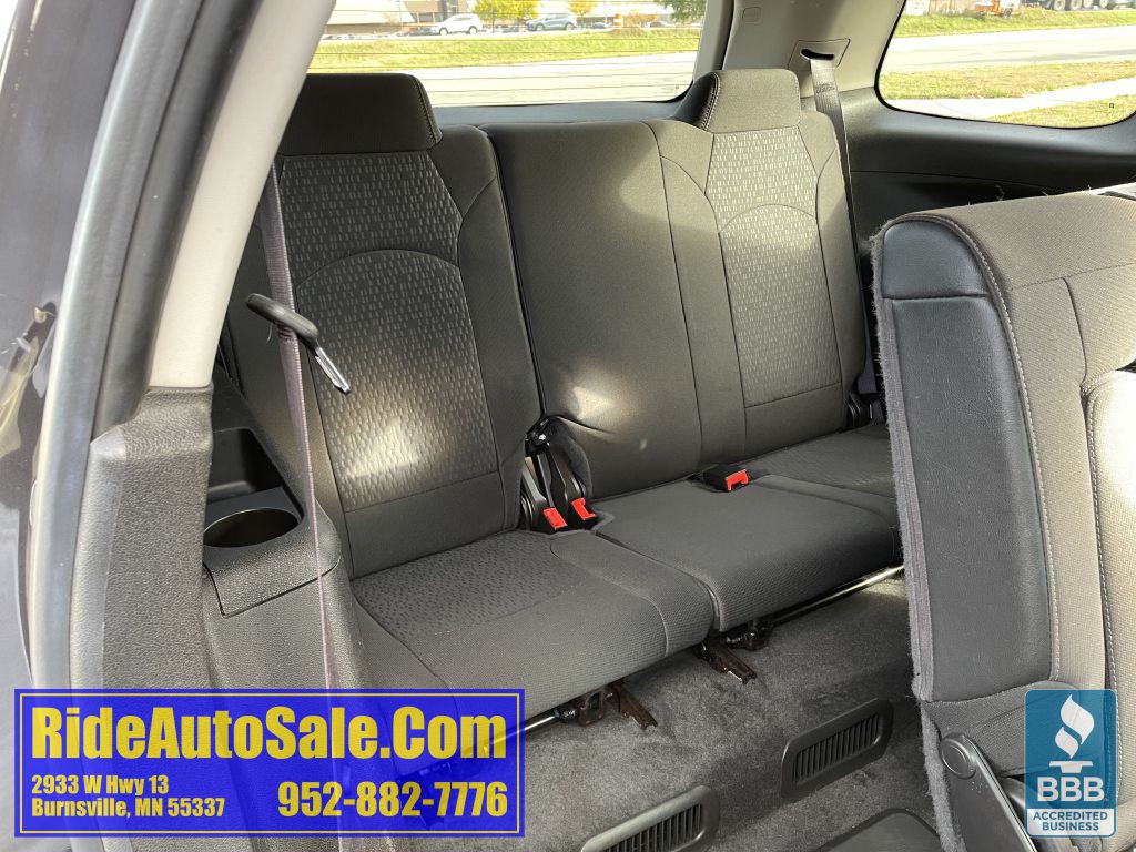 2015 GMC Acadia Image 18