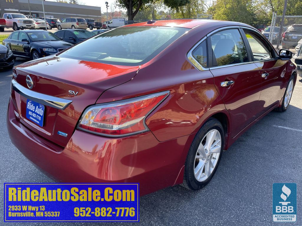 2014 Nissan Altima Image 5