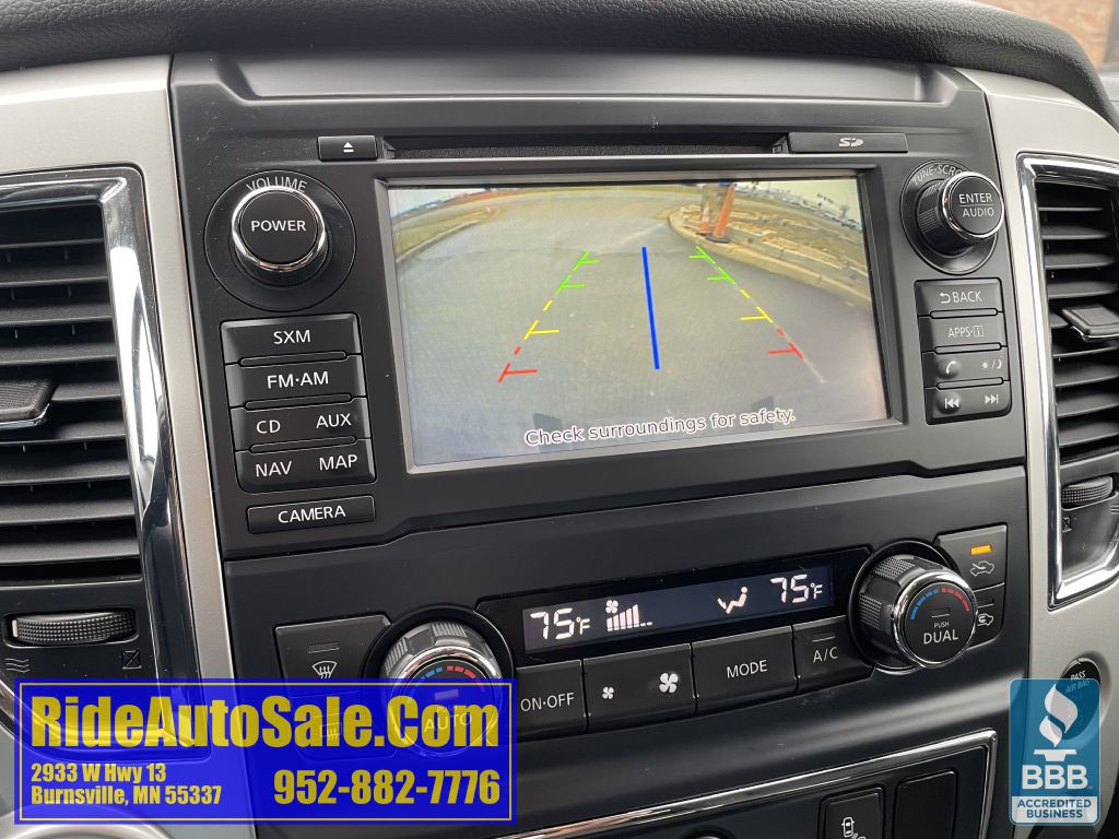 2017 Nissan Titan Image 18