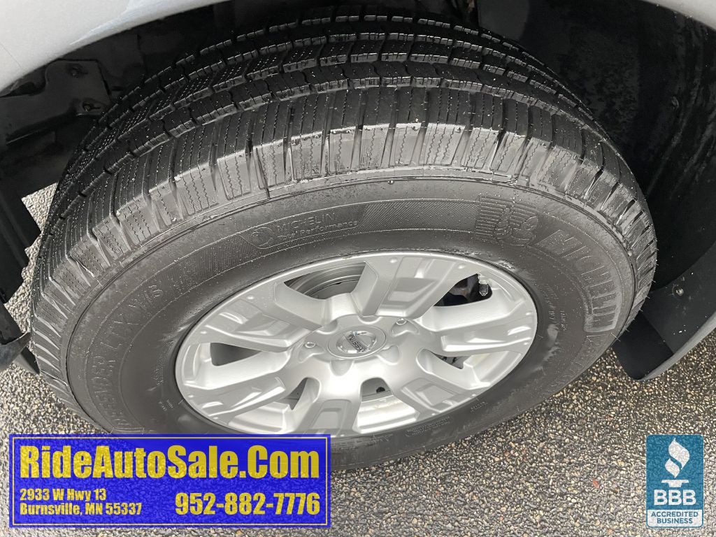 2017 Nissan Titan Image 48